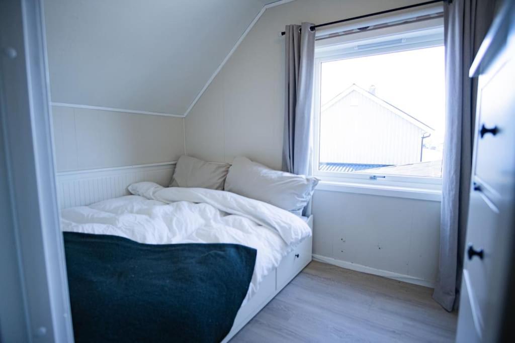 Big Family House With 3 Bedrooms Hébergement de vacances Tromsø